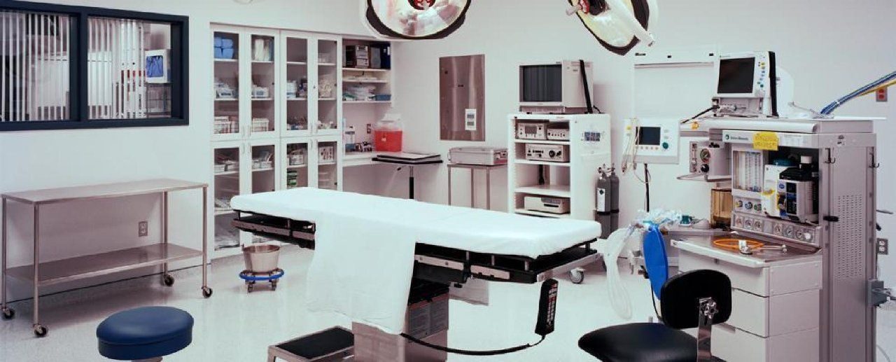 Procedure room build-out